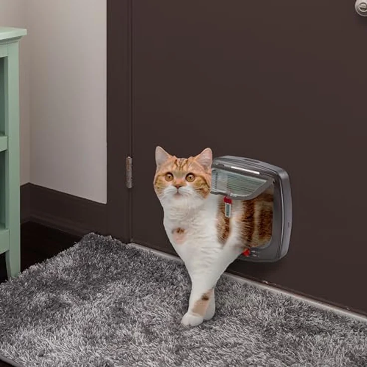 Ferplast SWING MICROCHIP, Katzenklappe mit Mikrochip-Erkennung, 4-Wege steuerbar, Zugluftschutz, inkl. Mikrochip-Halsband, Braun – Bild 3