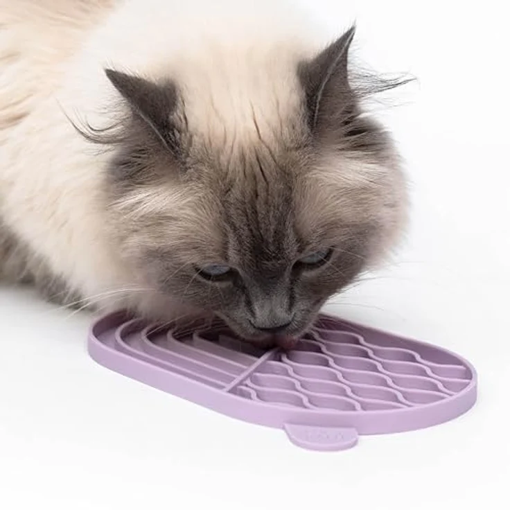 LucyBalu® ZENPAD Schleckmatte für Katzen | Lebensmittelechtes Silikon, rutschfest, Rosé, Slow Feeder mit Rillenstruktur – Bild 1