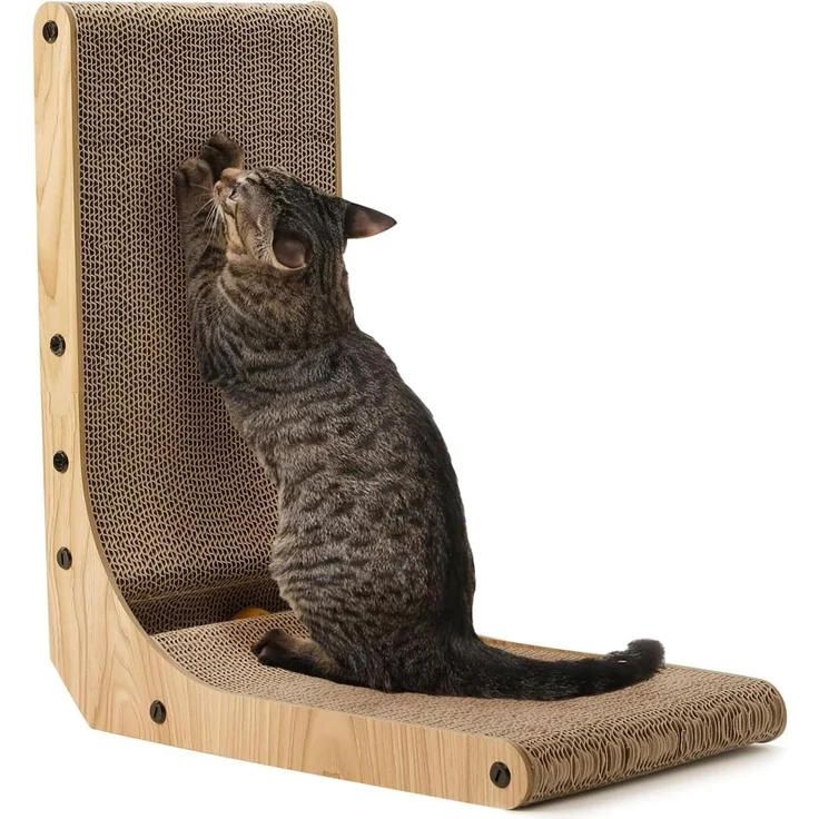 FUKUMARU Kratzbrett Katzen, 47 cm hohe L förmige Kratzpappe, widerstandsfähig Katzenkratzbrett mit Ballspielzeug, Kratzmöbel aus hochwertiger Karton für Wand und Ecke, Mittlere Größe – Bild 1