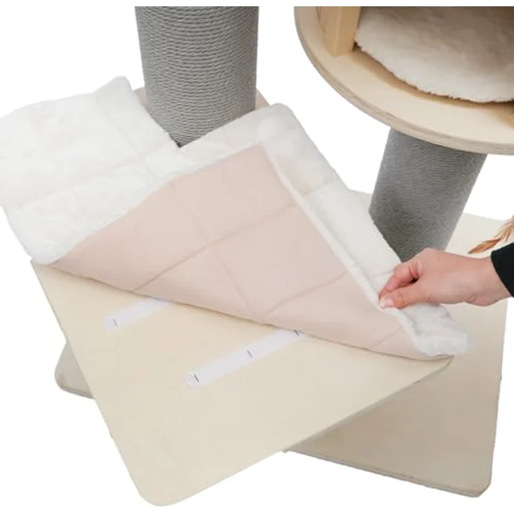 CanadianCat Company Kratzbaum Remy, beige, 130 cm hoch mit Holzhöhle und gepolsterten Liegeflächen – Bild 7