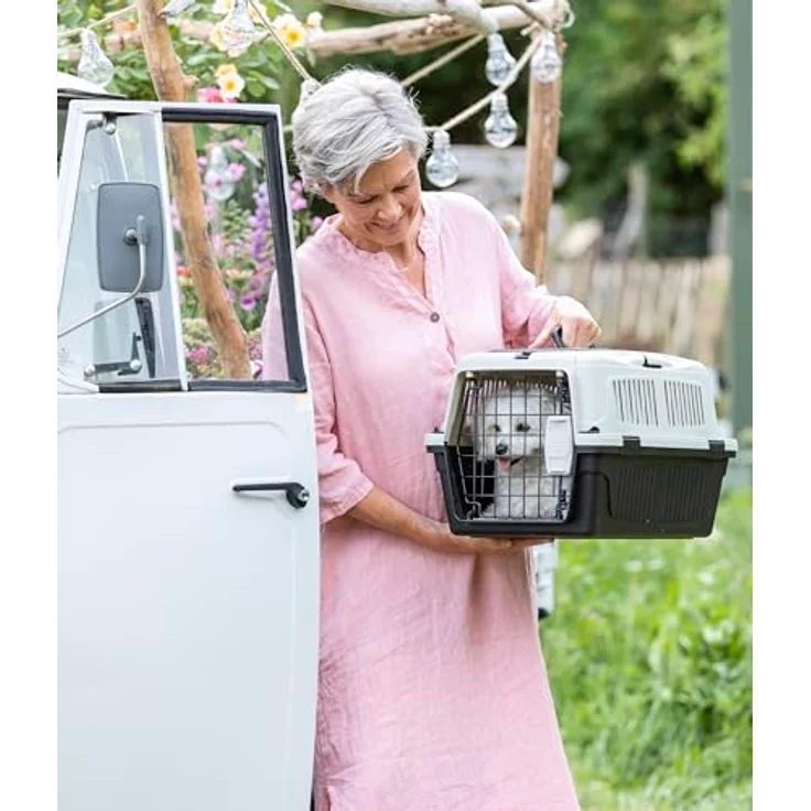 Dehner Tiertransportbox Robbi, 35 x 37 x 57 cm, robust und pflegeleicht, komfortabler Transport für Haustiere – Bild 3