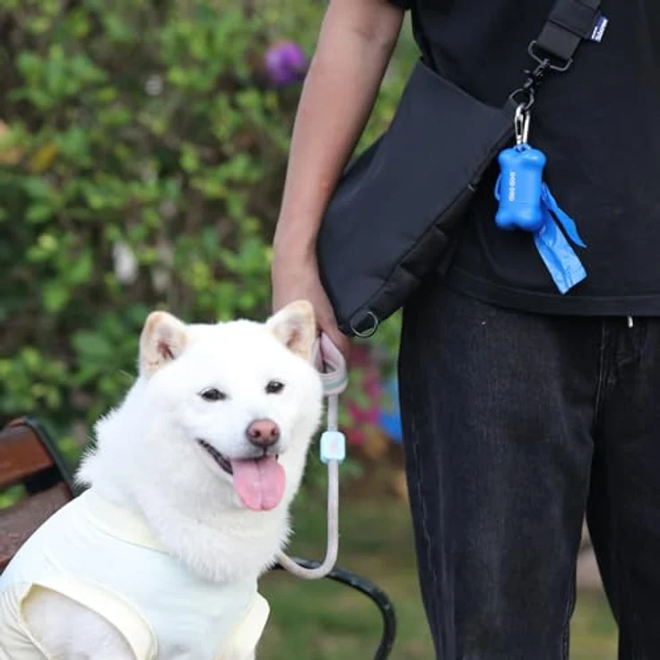 Deo Doo Hundekotbeutel, Biologisch Abbaubar mit Henkel und Spender, 720 Stück, Iris Duft, aus 50% Maisstärke, auslaufsicher – Bild 5