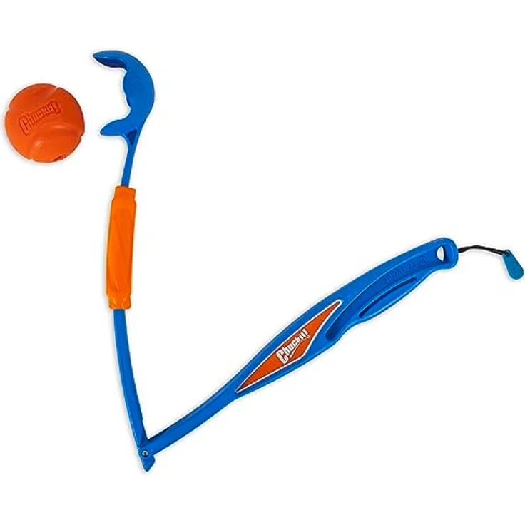 Chuckit! Fetch & Fold Mini 18M Launcher, zusammenklappbarer Ballwerfer für Hunde mit ergonomischem Sportgriff und 1 Apportierball Medium – Bild 3